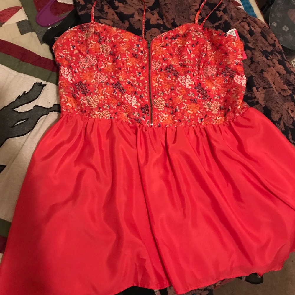Orange floral/solid handkerchief hem tank